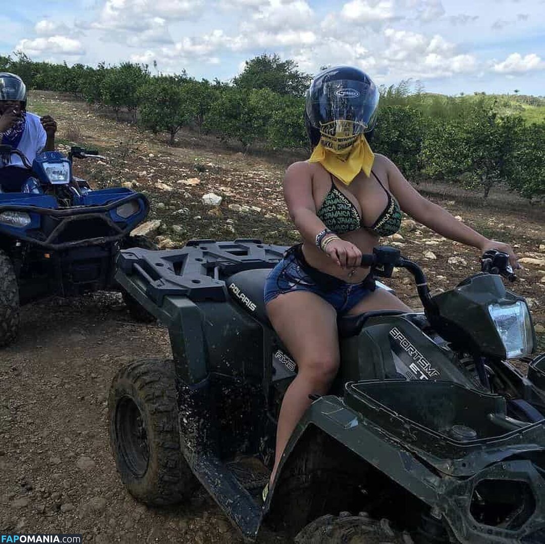 Selena Adams / officialselenaadams4 / selenaadams69 Naakt OnlyFans  Gelekte foto #366