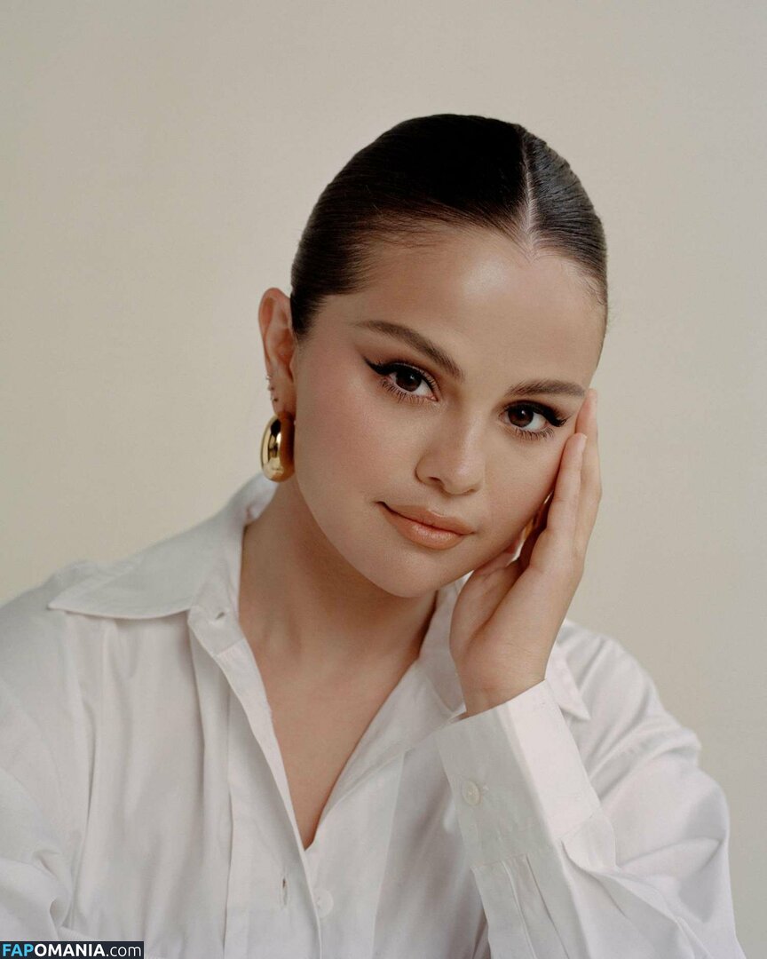Selena Gomez Naakt Gelekte foto #96