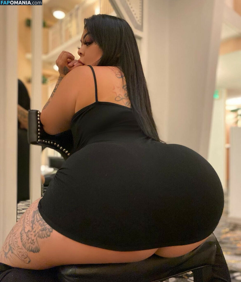 Sexxxyselena / titaloveeee Naakt OnlyFans  Gelekte foto #2