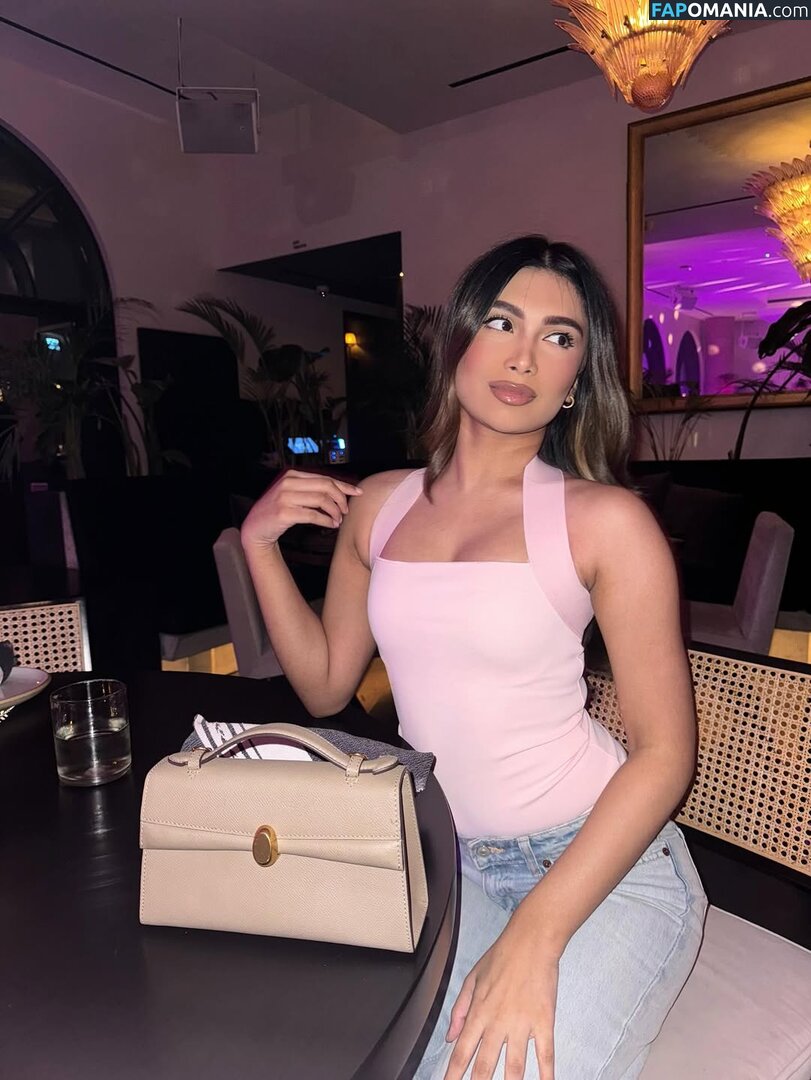 Shabreen Meerasafeer / shabreensabeer Naakt OnlyFans  Gelekte foto #3