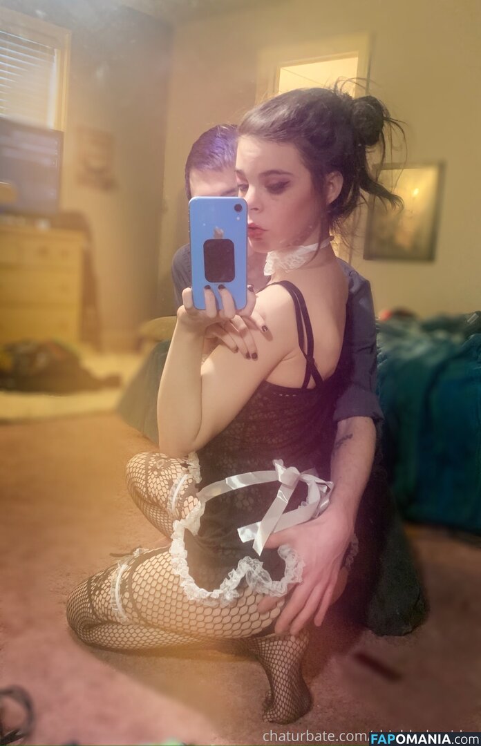 https: / shegavemethree / shieldedmaidenCB / the.donut.girl Naakt OnlyFans  Gelekte foto #119