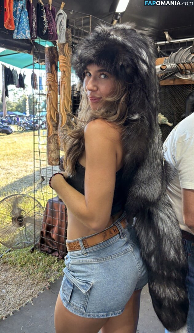 Shelby Abbott / shelbyabbott11 / simplyyhott Naakt OnlyFans  Gelekte foto #17