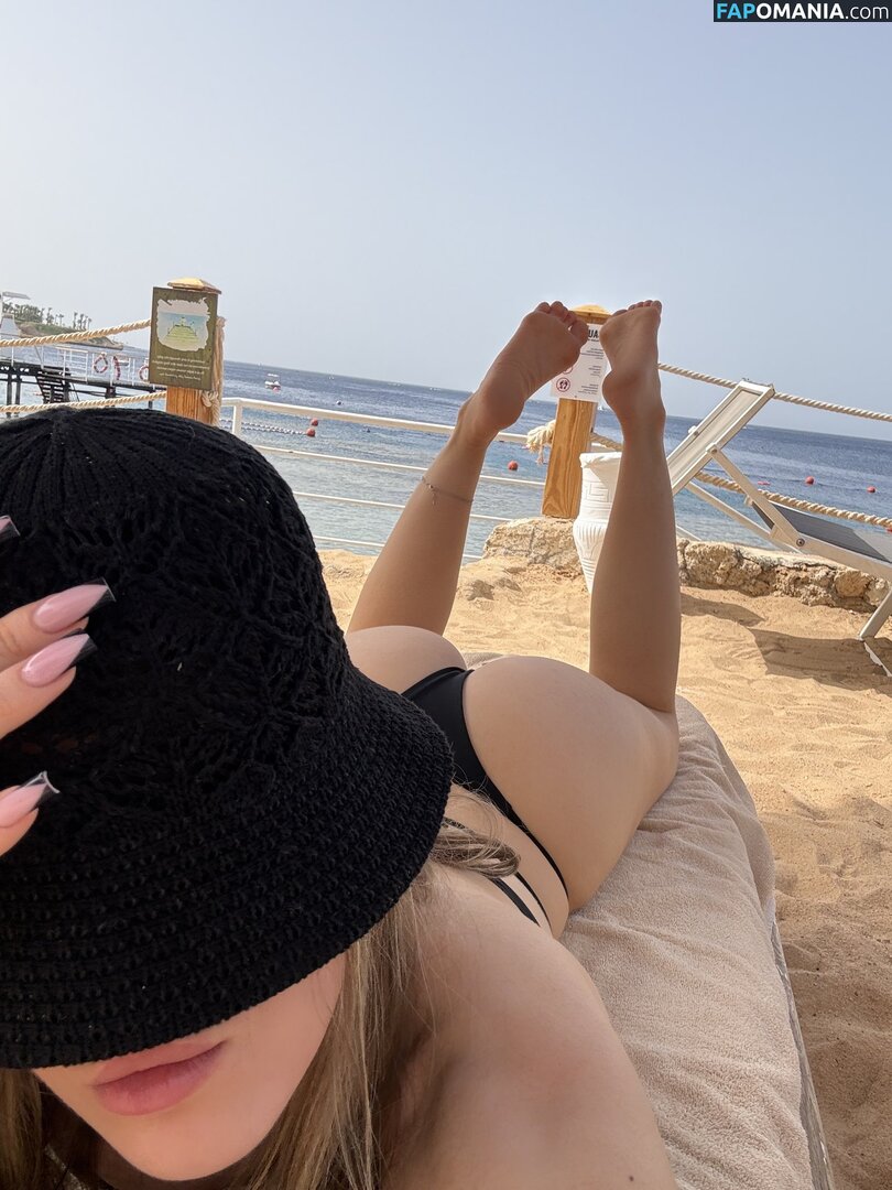 shepeeress / shepressure Naakt OnlyFans  Gelekte foto #3