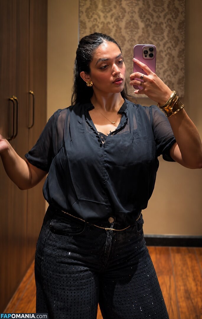 Shreya Vishakant / shreyy_vishakant Naakt OnlyFans  Gelekte foto #5
