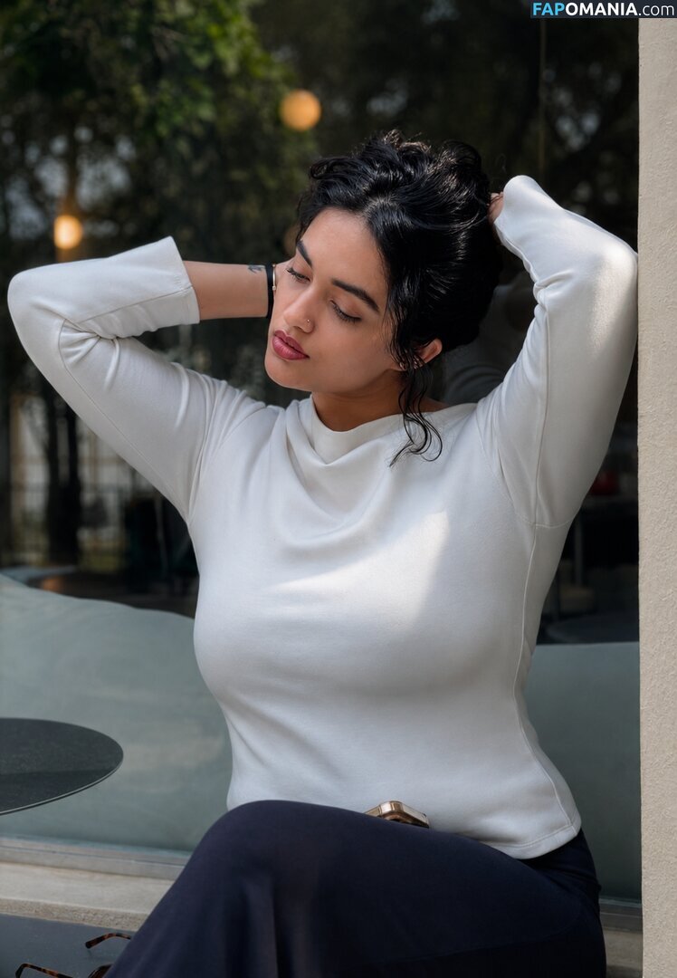 Shreya Vishakant / shreyy_vishakant Naakt OnlyFans  Gelekte foto #6