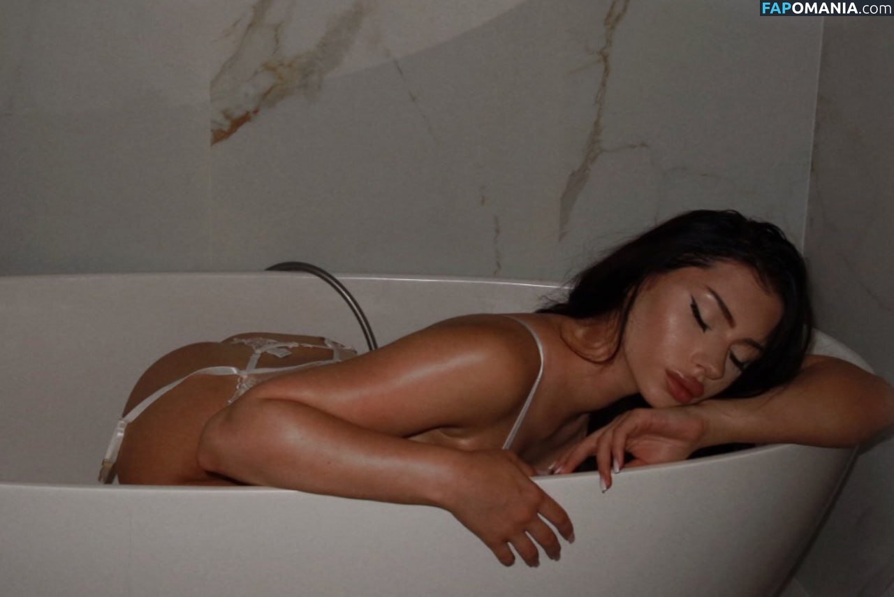 Syndii69 / _shtatnova__ / shtatnova / syyndiii Naakt OnlyFans  Gelekte foto #1