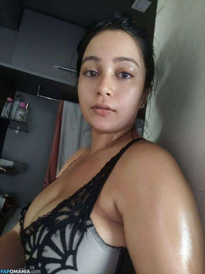 Rimpi31 / Sneha Karmakar Naakt OnlyFans  Gelekte foto #8