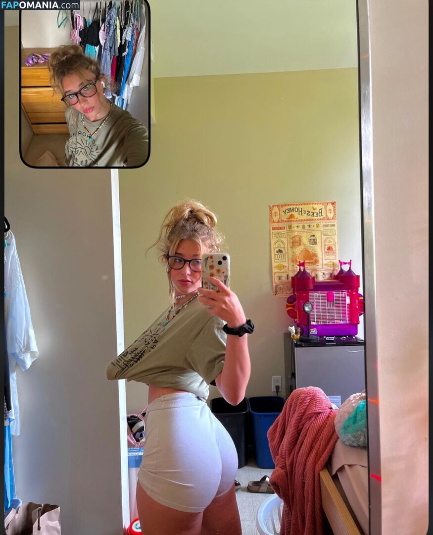 Snoop.doggy / beccacontrer-ass / helenbradshaww Naakt OnlyFans  Gelekte foto #3