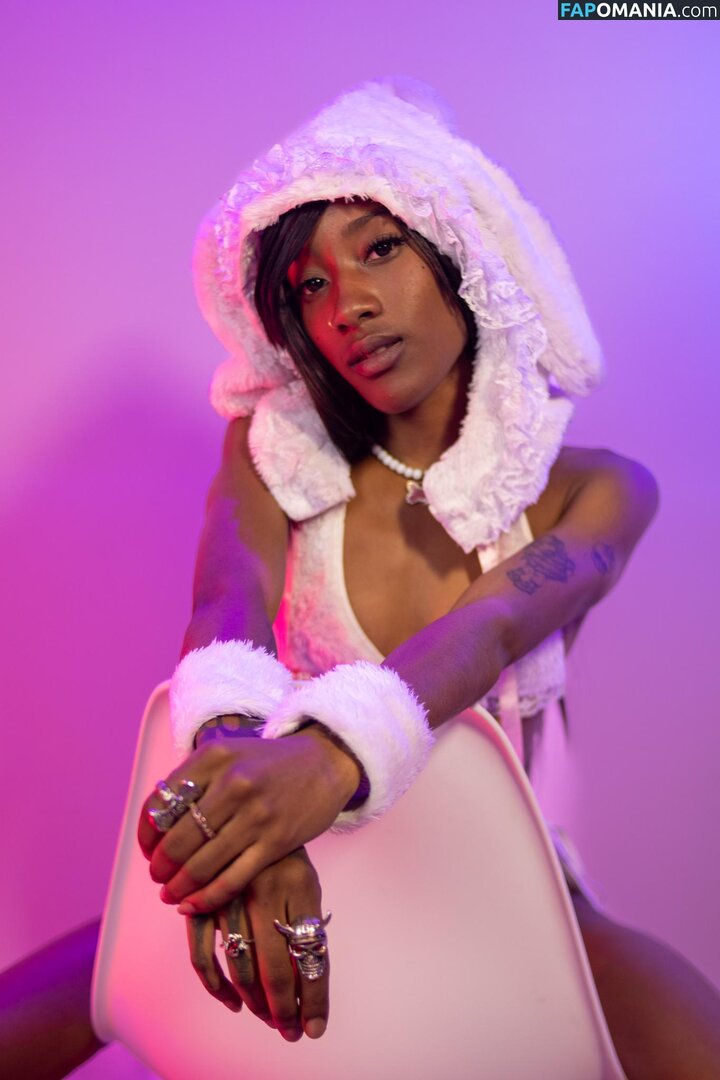 sofi_thomas_ Naakt OnlyFans  Gelekte foto #5