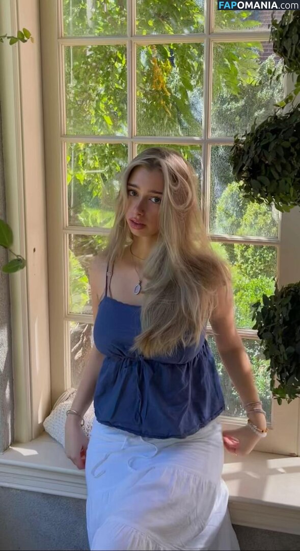 https: / sofyaplotnikova / xsofya_x Naakt OnlyFans  Gelekte foto #1