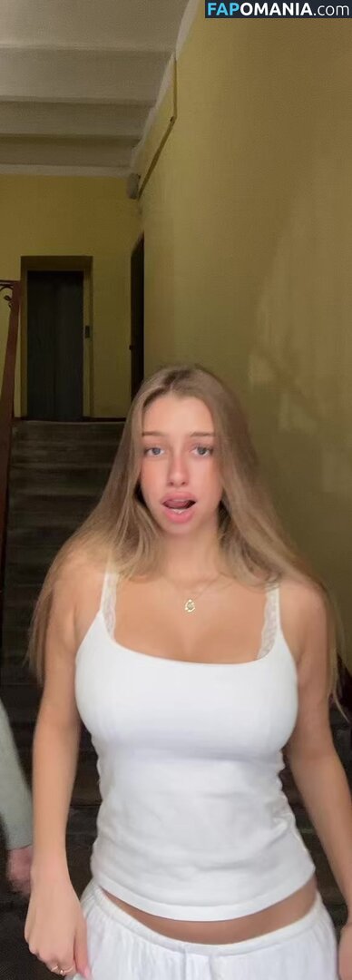 https: / sofyaplotnikova / xsofya_x Naakt OnlyFans  Gelekte foto #10