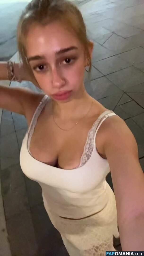 https: / sofyaplotnikova / xsofya_x Naakt OnlyFans  Gelekte foto #17