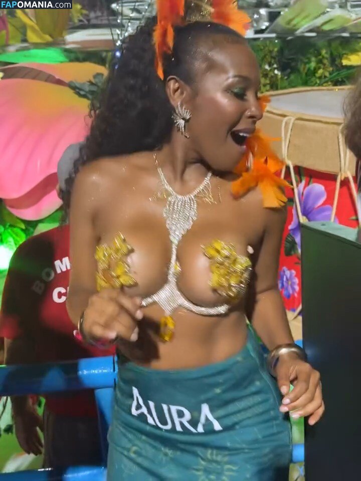 BBB 4 / Solange Vega / https: / solvegaoficial Naakt OnlyFans  Gelekte foto #9