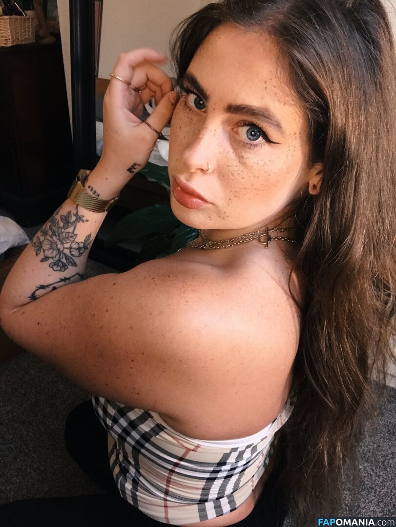 motherr_gucci / somethinginconspicuous Naakt OnlyFans  Gelekte foto #5