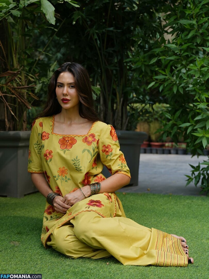 Sonam Bajwa / bajwasonam / sonambajwa Naakt OnlyFans  Gelekte foto #32