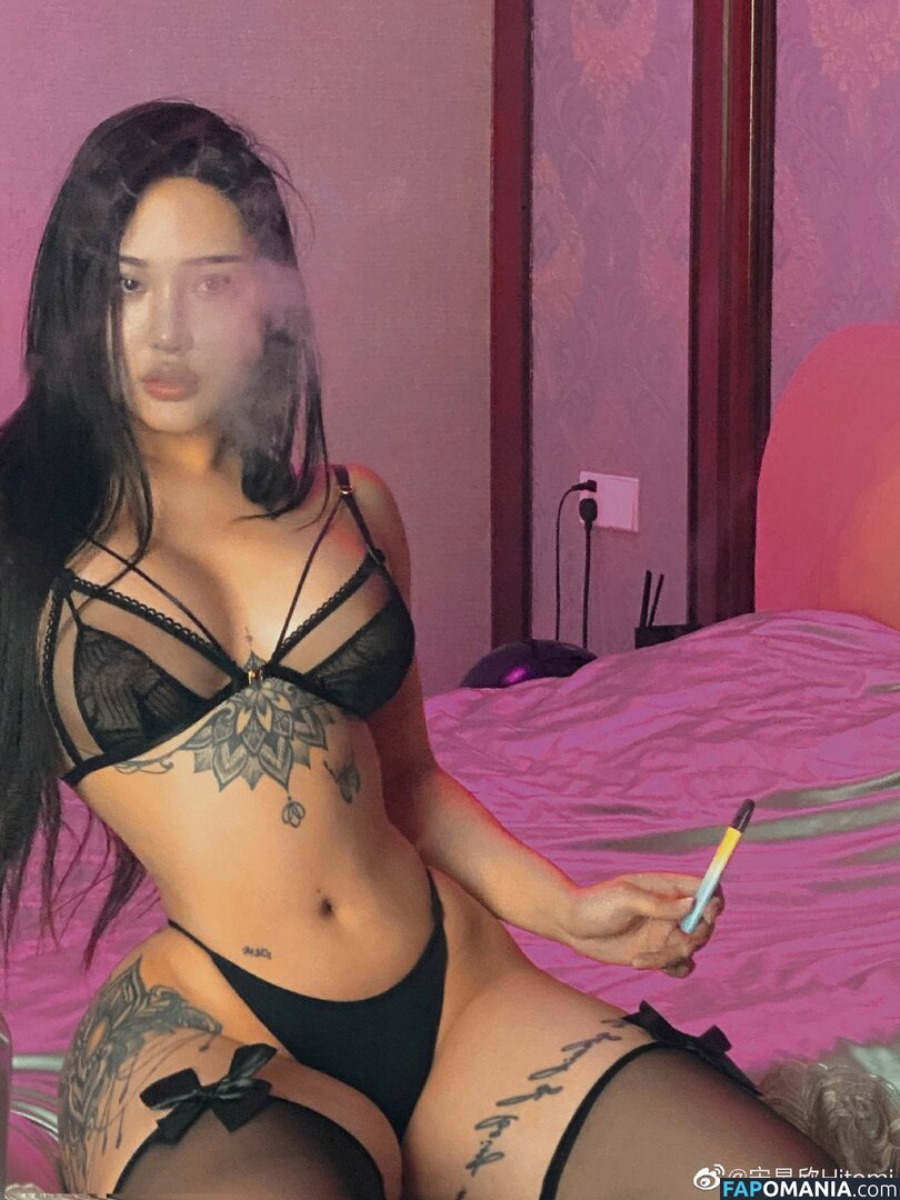 Songyuxin Hitomi / hitomi_official / songyuxin_hitomi Naakt OnlyFans  Gelekte foto #57