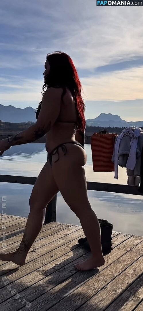 Sophia Thiel / sophia.thiel Naakt OnlyFans  Gelekte foto #1