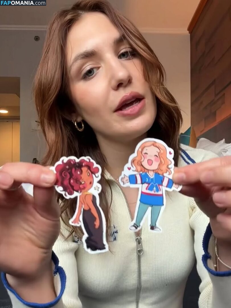 Sophie Nélisse / sophie__nelisse Naakt OnlyFans  Gelekte foto #6