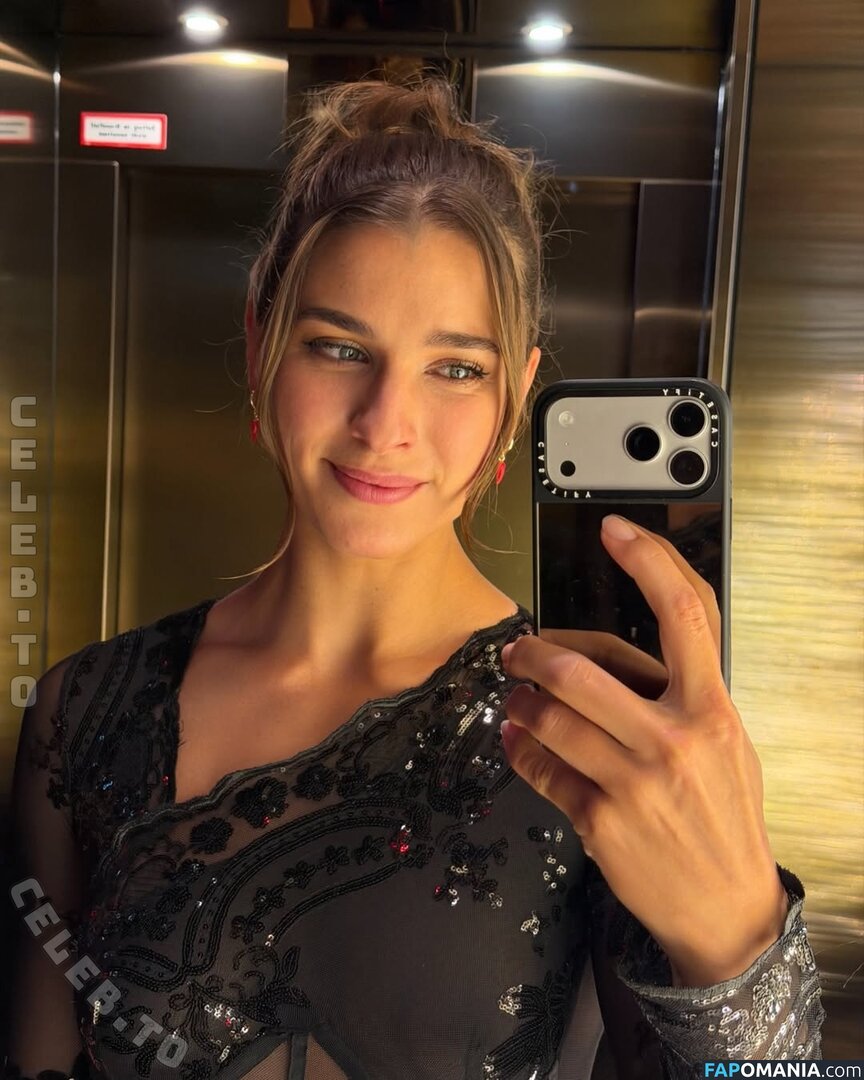 Stella Tiana / stella_tiana Naakt OnlyFans  Gelekte foto #2