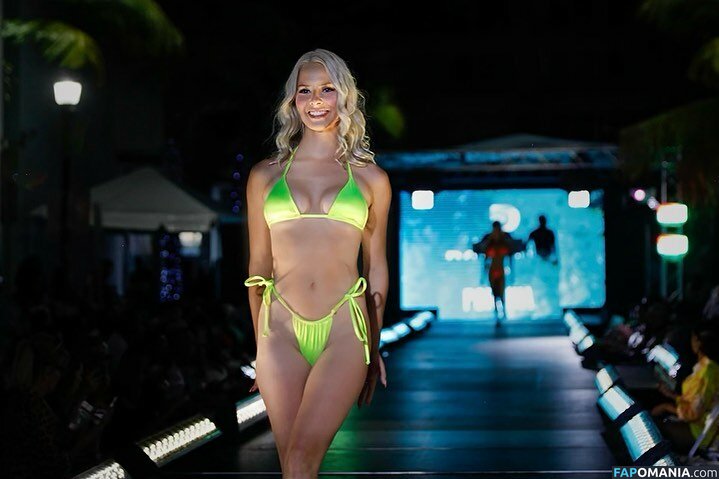 stellasedona / stellastevenss Naakt OnlyFans  Gelekte foto #21