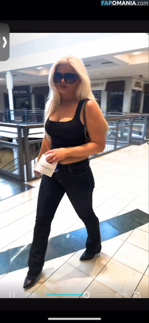 Carmen Lately / Stephanie Sampson / Stephy Vlogs / carmenlattemua / stephycarmen Naakt OnlyFans  Gelekte foto #25