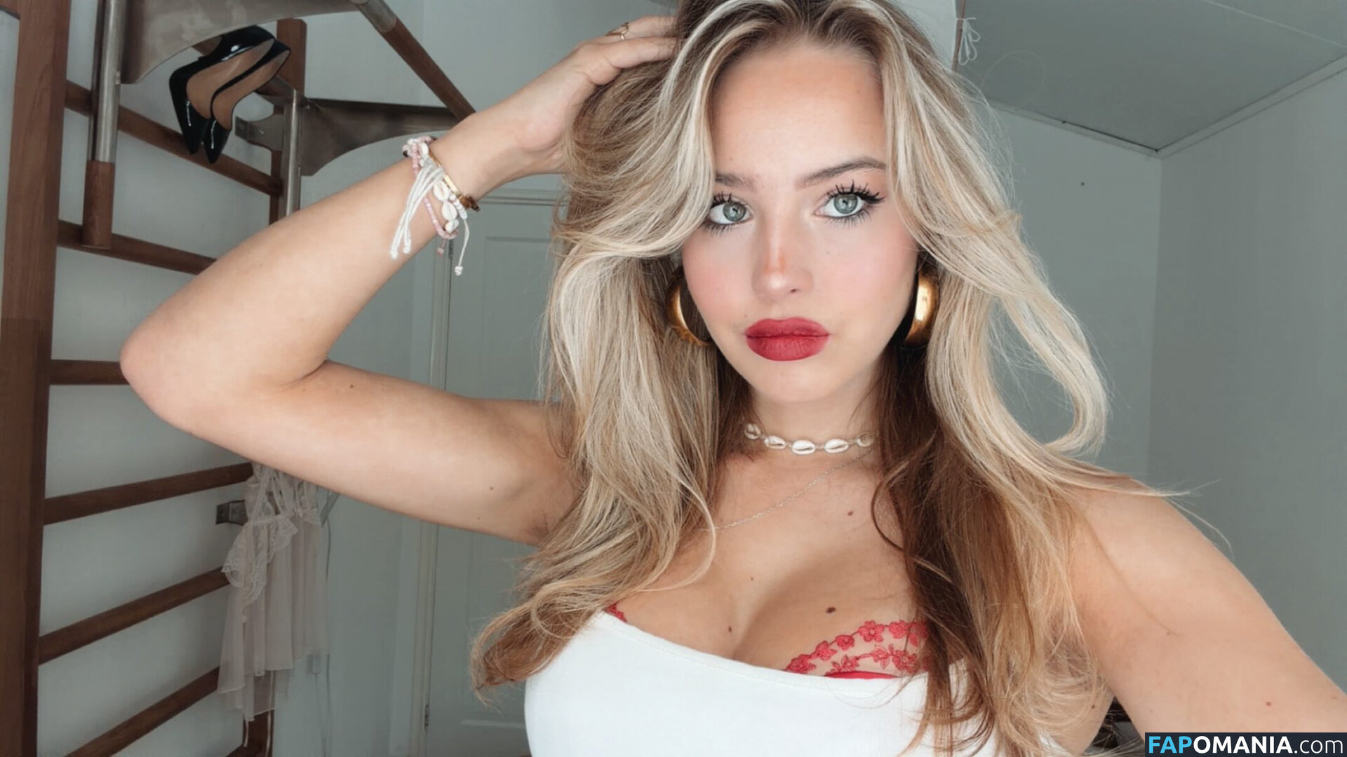 Sterre Meijer / dutchsterre / surfsterre Naakt OnlyFans  Gelekte foto #17