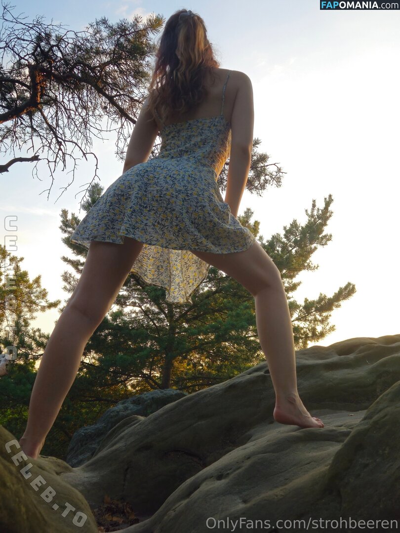 strohbeeren Naakt OnlyFans  Gelekte foto #5