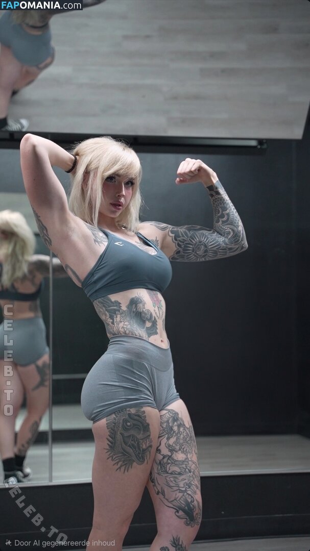 StrongWaifu / https: Naakt OnlyFans  Gelekte foto #1