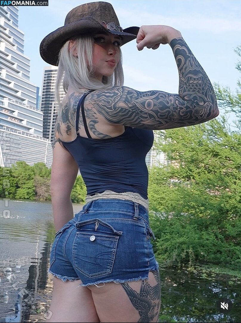StrongWaifu / https: Naakt OnlyFans  Gelekte foto #4