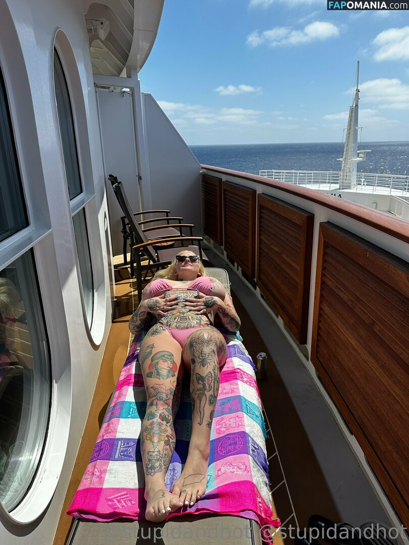 krispypinaham / stupiderandhotter Naakt OnlyFans  Gelekte foto #2
