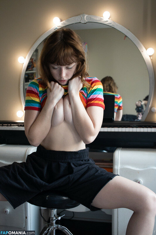 Suzanna Son Naakt OnlyFans  Gelekte foto #10