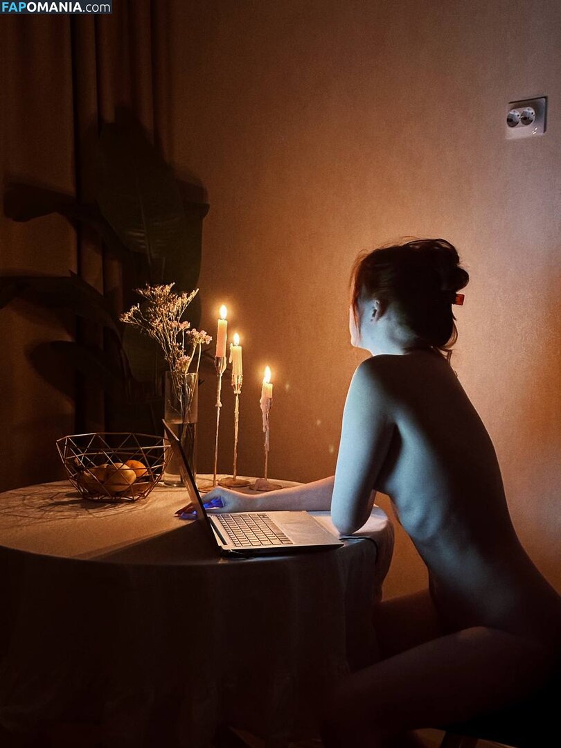 Sveta Bogdanova / sveta_bogdanova_ Naakt OnlyFans  Gelekte foto #10