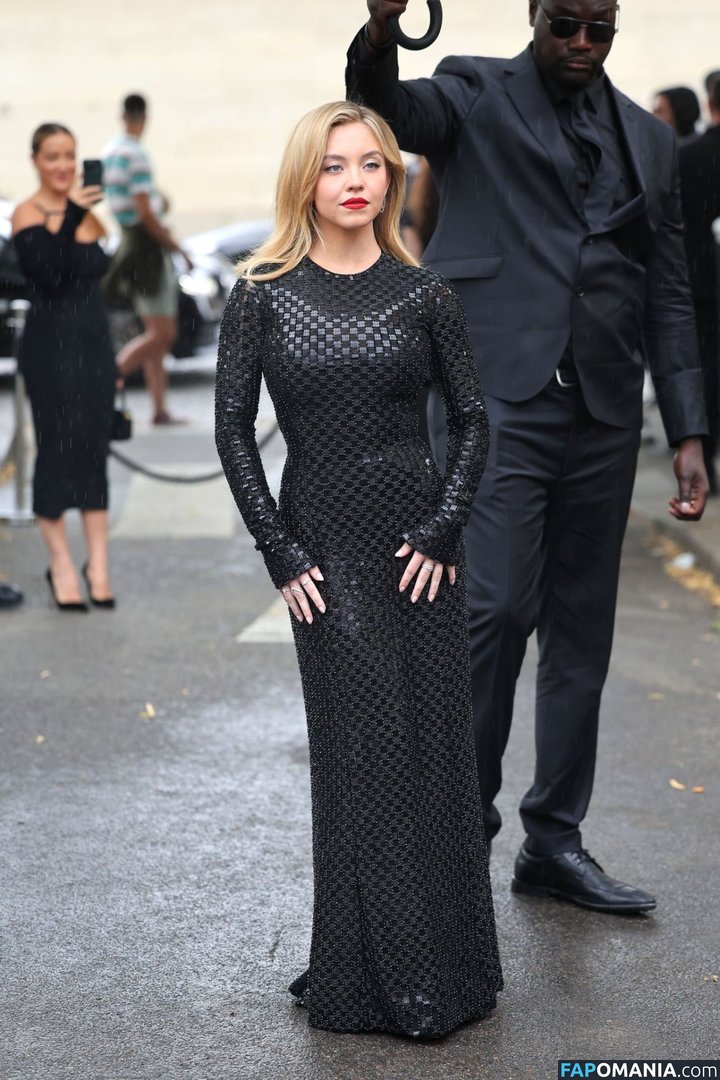 Sydney Sweeney Naakt Gelekte foto #174