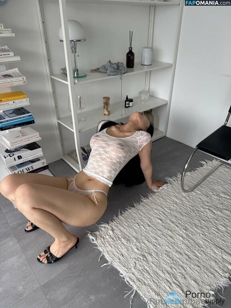 Sylvia Choi Naakt OnlyFans  Gelekte foto #3