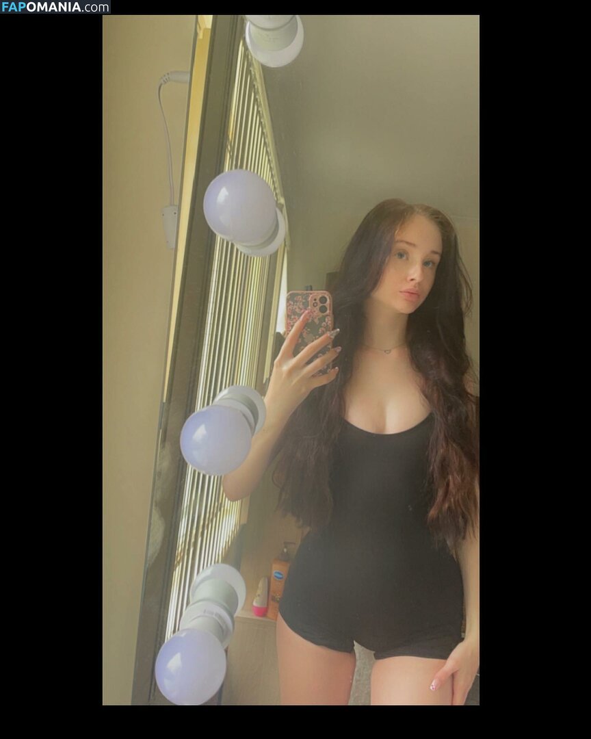 Taliah / taliah_nugg / xtaliah_lil_nuggy_x Naakt OnlyFans  Gelekte foto #77