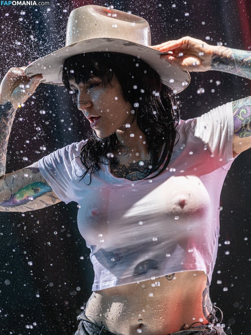 Tara Danielle Southerland / raven_lass Naakt OnlyFans  Gelekte foto #2