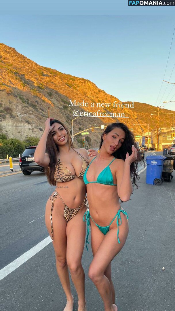 Tara Yazdi / tara.yazdi Naakt OnlyFans  Gelekte foto #18