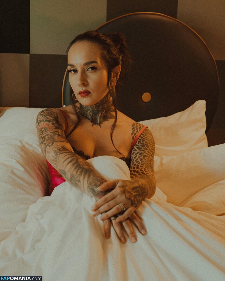 Tatiana Shmaylyuk / sweetsynner / tati_booyakah Naakt OnlyFans  Gelekte foto #4