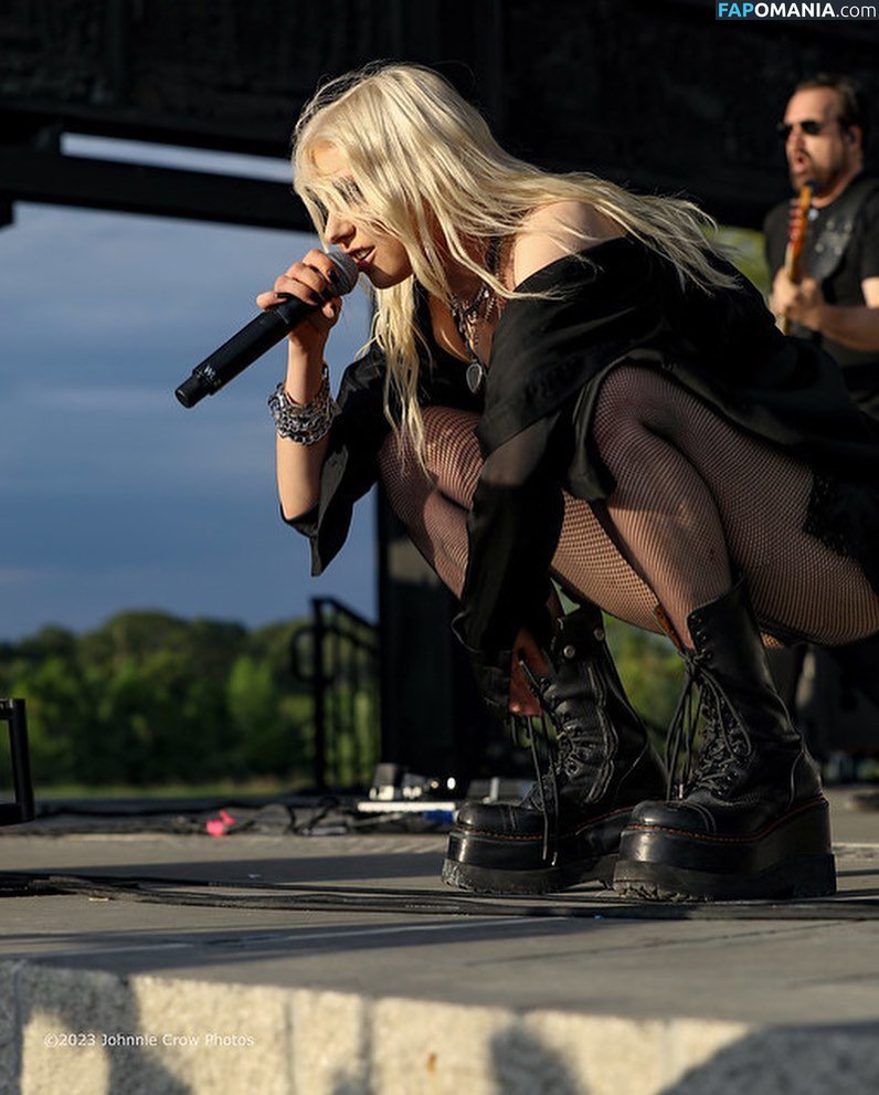 Taylor Momsen / aryelsoul / taylormomsen Naakt OnlyFans  Gelekte foto #32