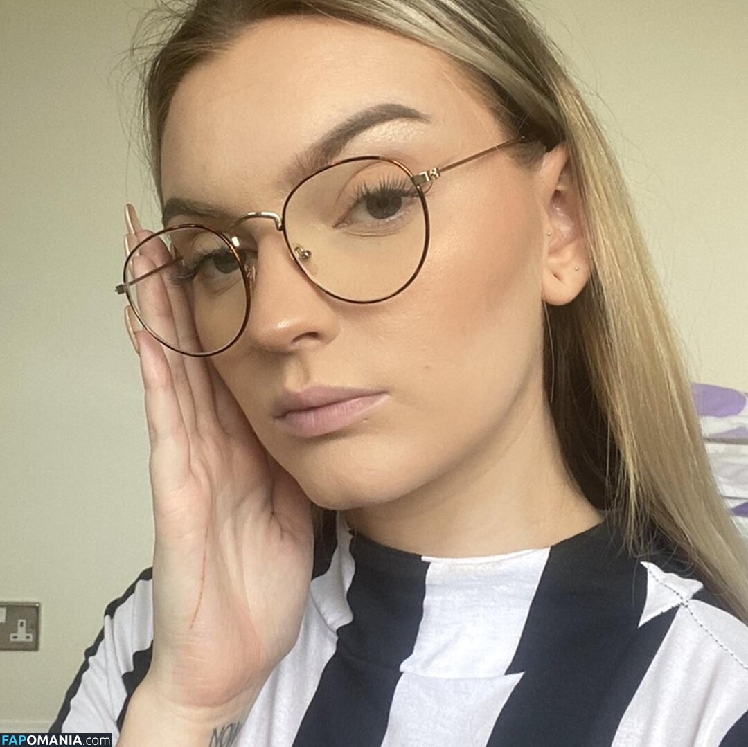 cl0ut / th0tb0t Naakt OnlyFans  Gelekte foto #9