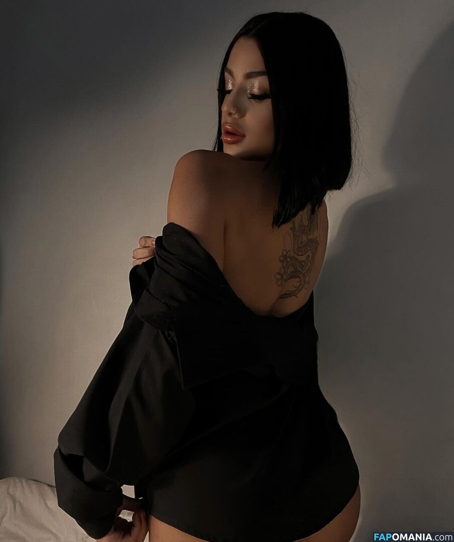 Thaina Rocha / thainaaroch Naakt OnlyFans  Gelekte foto #3