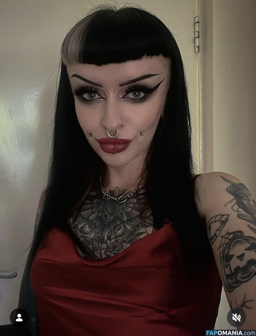 ThatLivingDeadGxrl Naakt OnlyFans  Gelekte foto #2