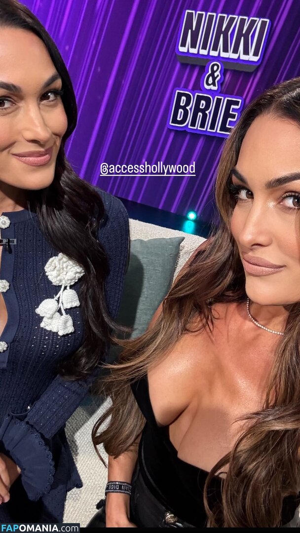 Nikki Bella & Brie Bella / The Bella Twins / thenikkibella Naakt OnlyFans  Gelekte foto #415