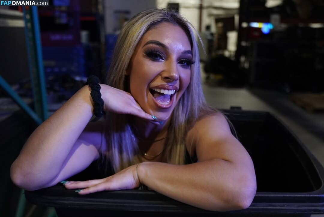 Thea Hail / theahail_wwe Naakt OnlyFans  Gelekte foto #7