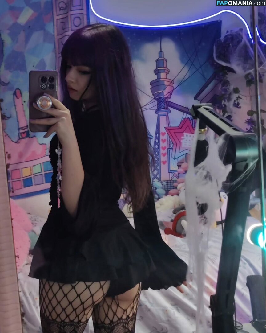 theakaleina Naakt OnlyFans  Gelekte foto #12