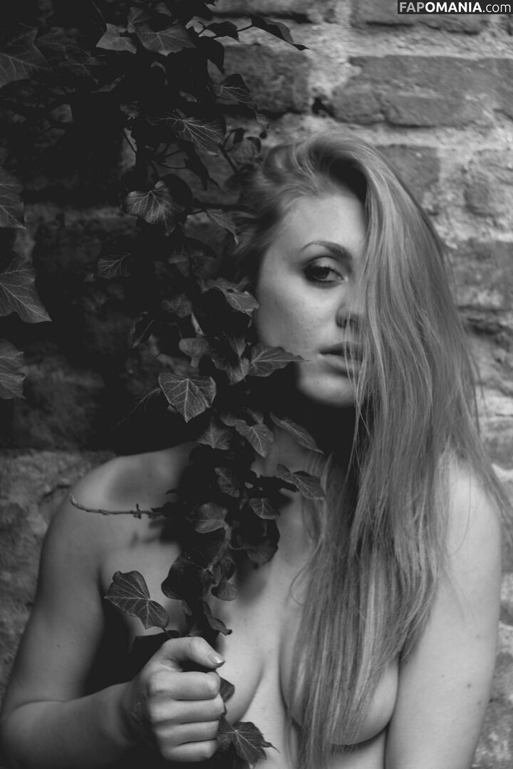 TheGoldenGirl / igoldengirl Naakt OnlyFans  Gelekte foto #2