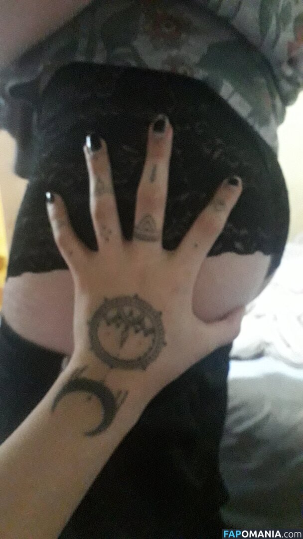 therubymoon / therubymoon7 / therubymoonz Naakt OnlyFans  Gelekte foto #3