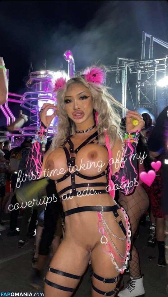 Tiffany Luu / luulii / tluuxox Naakt OnlyFans  Gelekte foto #3