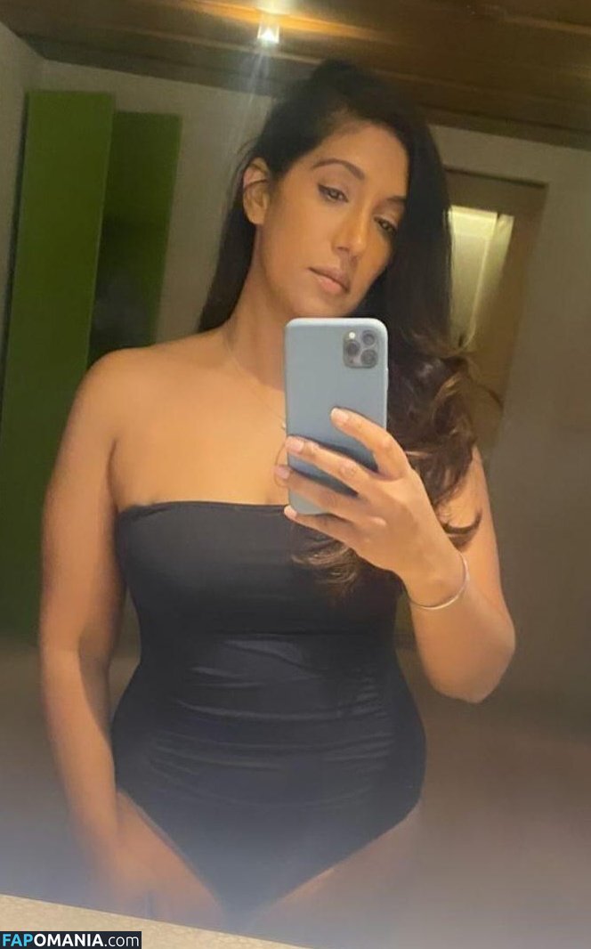 Tina Daheley / https: / tinadaheley Naakt OnlyFans  Gelekte foto #13