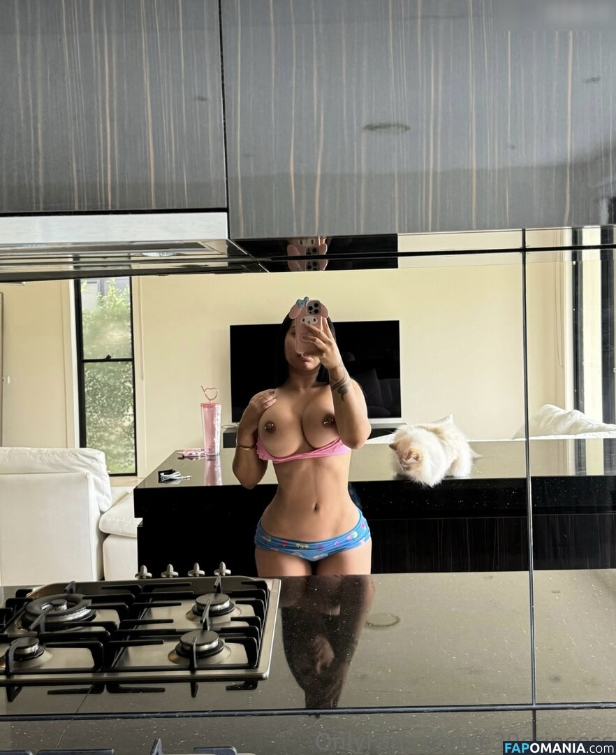 Tommi Ortega (e30Princess) / e30princess Naakt OnlyFans  Gelekte foto #6